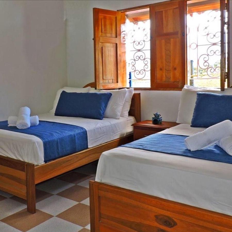 Castillo De Cascadas Finca Hotel Salamina ภายนอก รูปภาพ
