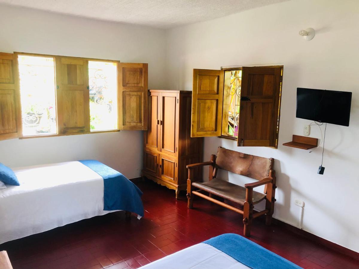 Castillo De Cascadas Finca Hotel Salamina ภายนอก รูปภาพ